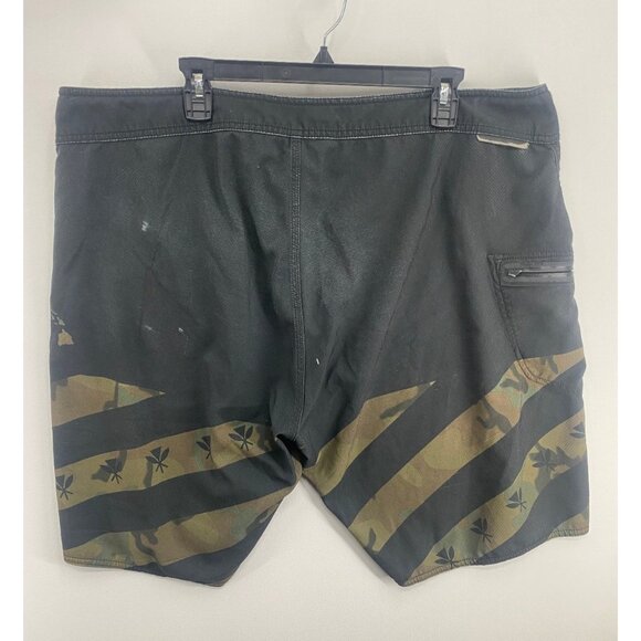 Volcom Mod Tech Board Shorts Men 42 10" Camo Striped Swim Trunks - Picture 2 of 7